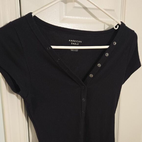 American Eagle Outfitters Black Fitted Polo Bodysuit - Picture 2 of 7